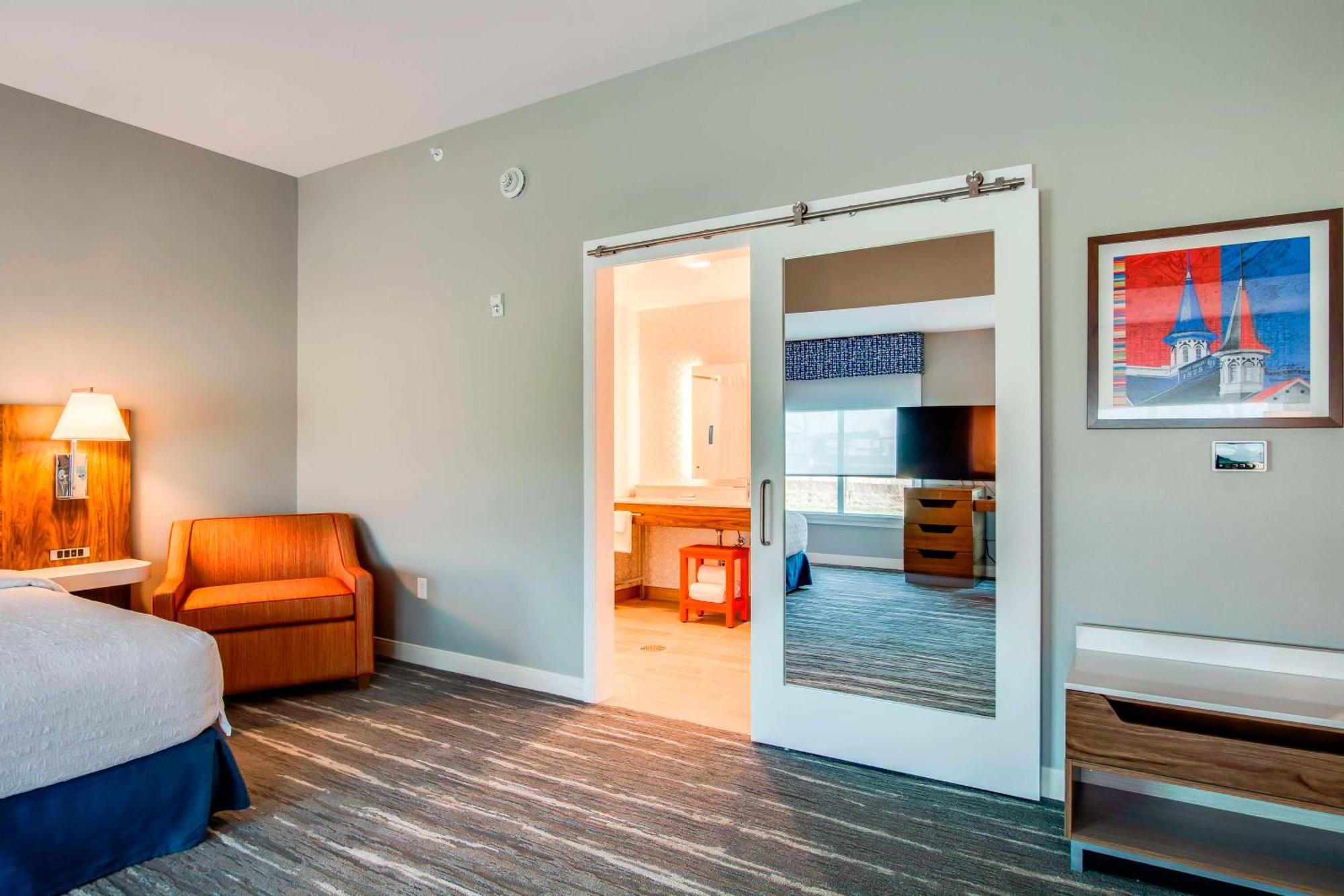 Hampton Inn & Suites By Hilton Louisville East Oxmoor Exteriér fotografie