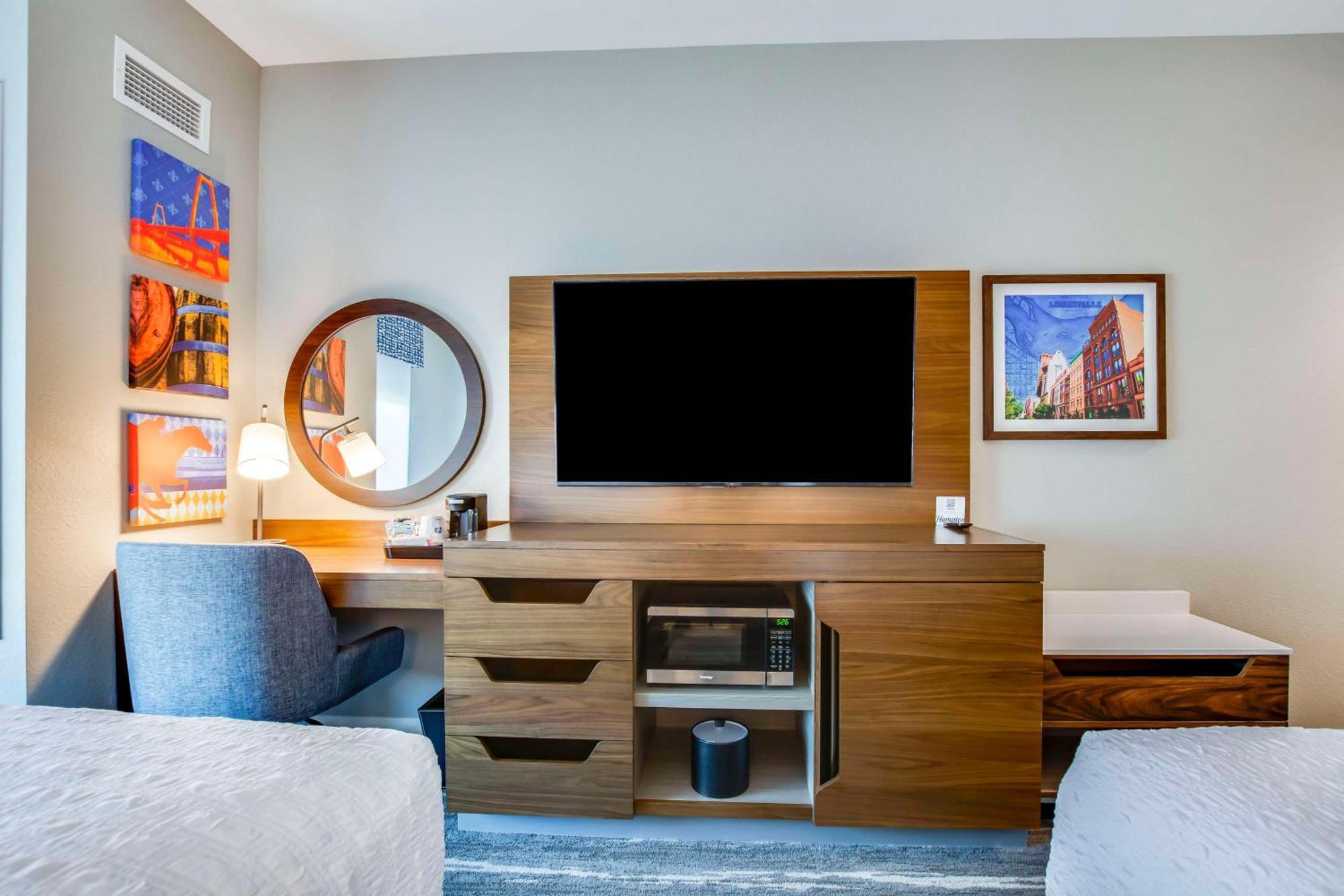 Hampton Inn & Suites By Hilton Louisville East Oxmoor Exteriér fotografie