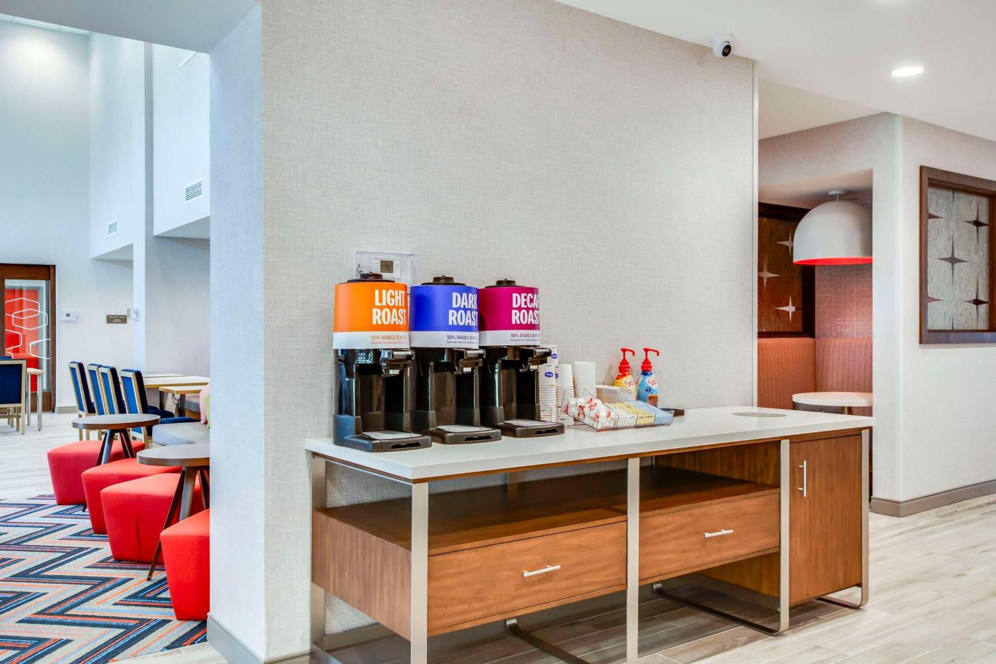 Hampton Inn & Suites By Hilton Louisville East Oxmoor Exteriér fotografie